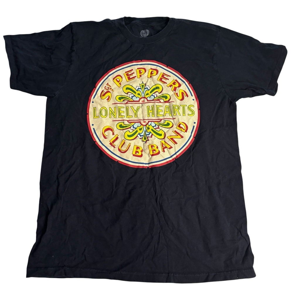 Beatles Shirt Mens Medium Sgt Peppers Lonely Hearts‎ Club Band Graphic